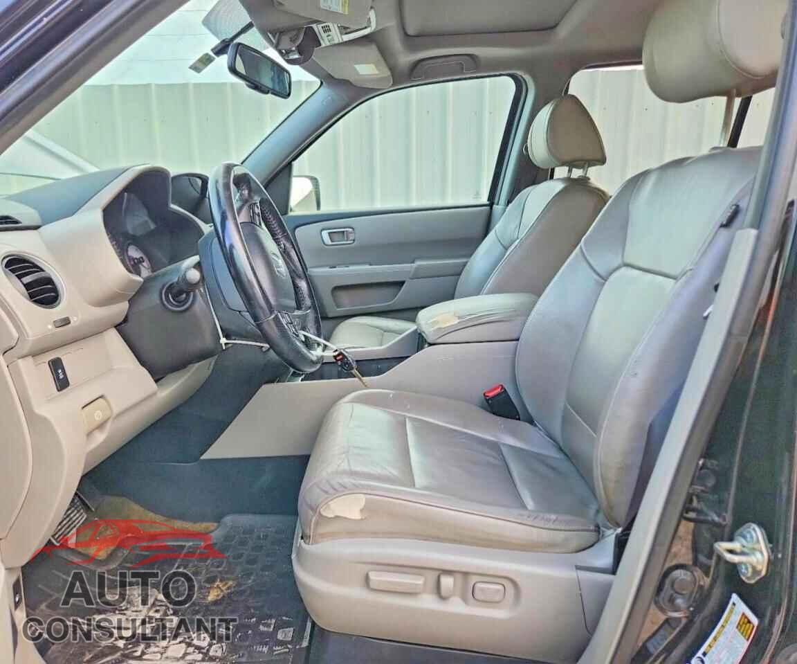 HONDA PILOT 2014 - 5FNYF4H77EB001181