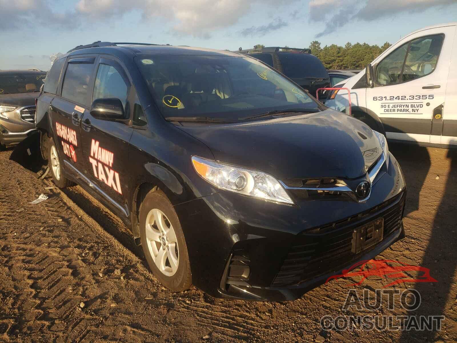 TOYOTA SIENNA 2019 - 5TDKZ3DC2KS012624