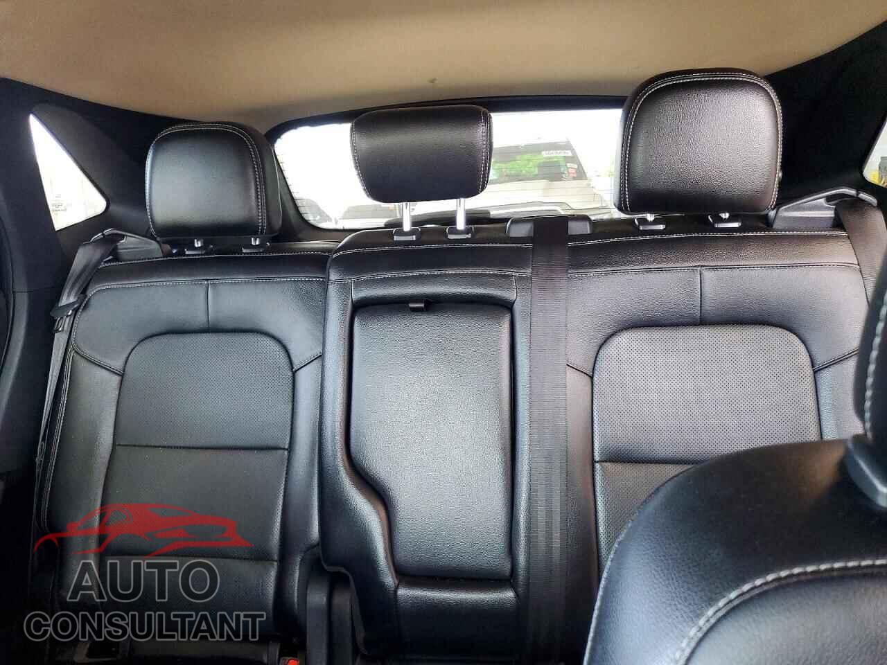 FORD ESCAPE 2020 - 1FMCU9J90LUA81397