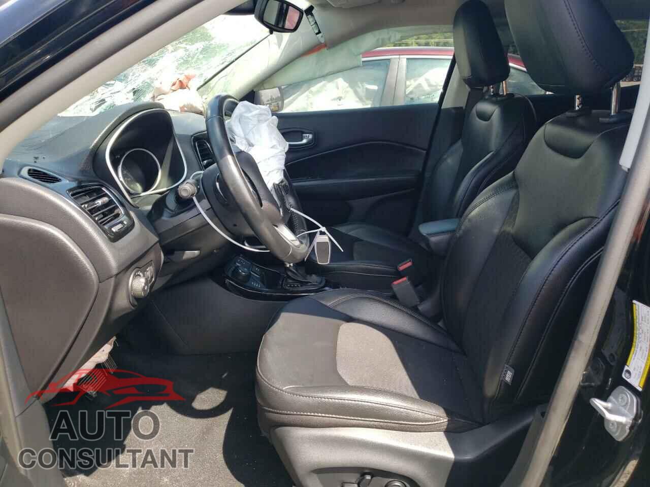 JEEP COMPASS 2020 - 3C4NJDBB4LT137717