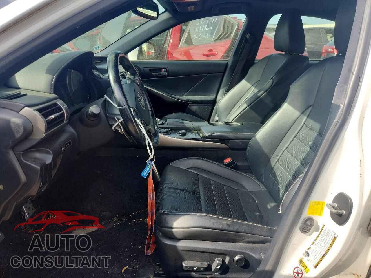 LEXUS IS 2014 - JTHCE1D24E5003296