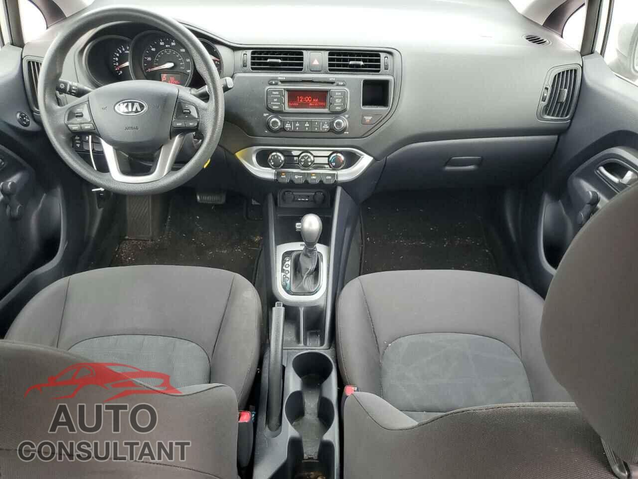 KIA RIO 2014 - KNADM4A35E6419131