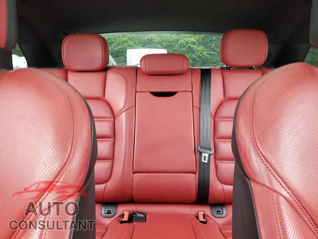 PORSCHE MACAN 2016 - WP1AB2A52GLB47450