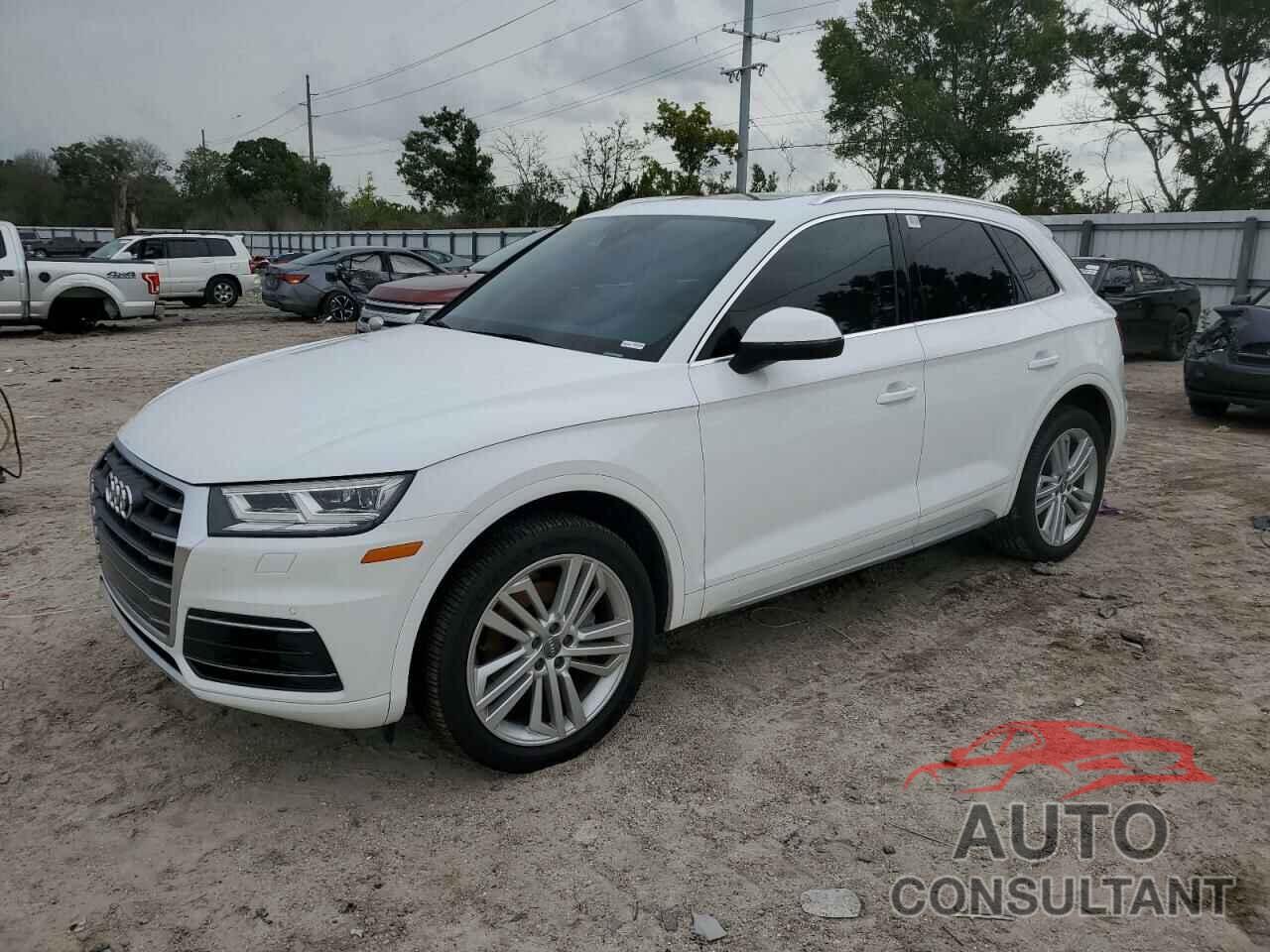 AUDI Q5 2018 - WA1BNAFY9J2227930