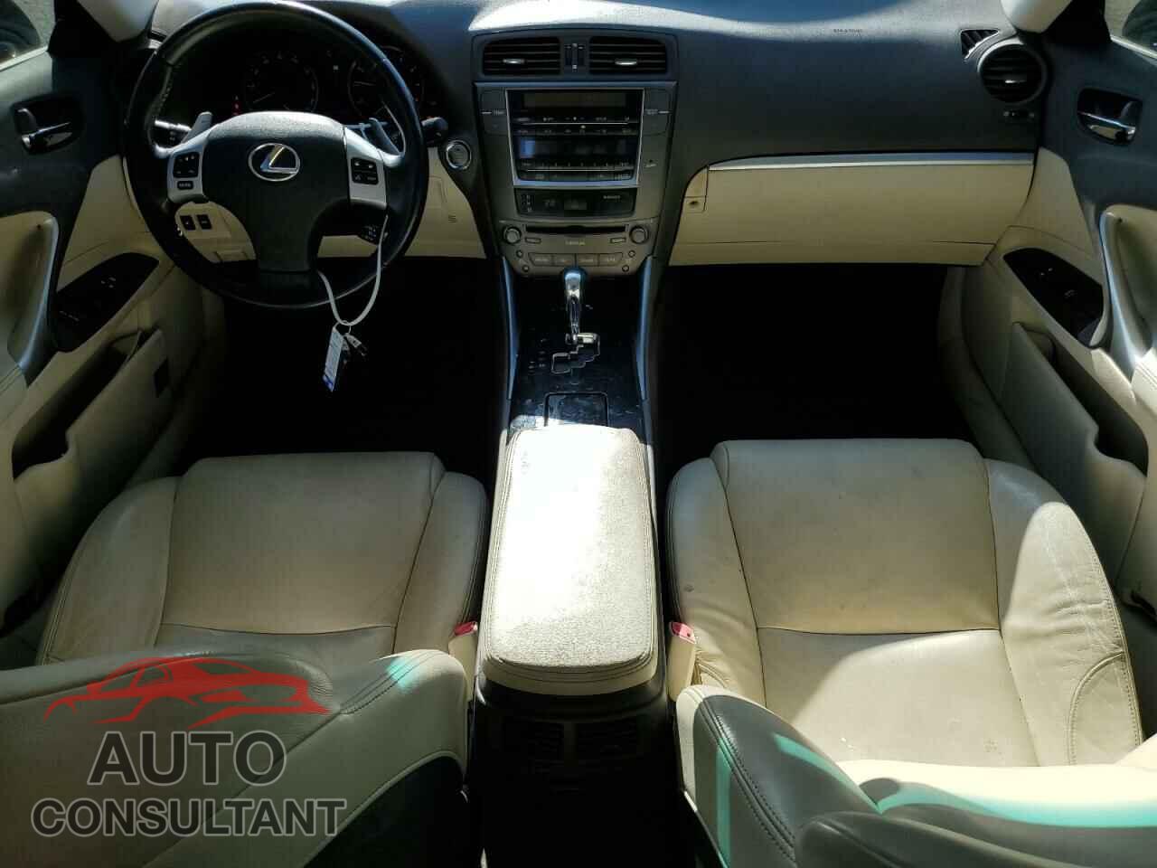 LEXUS IS 2012 - JTHBF5C2XC5180644
