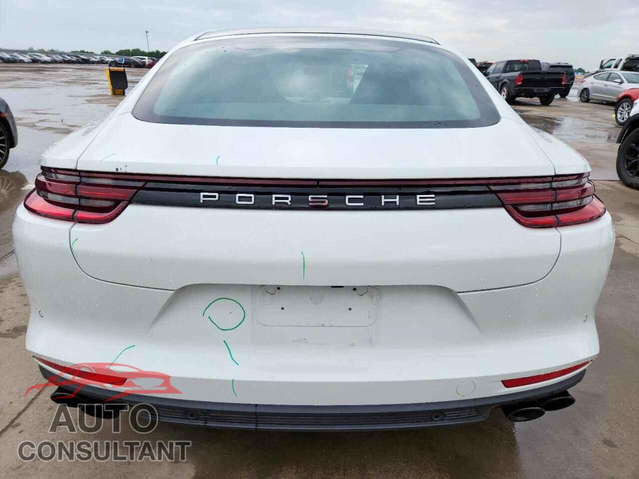 PORSCHE PANAMERA 2019 - WP0AA2A79KL101936