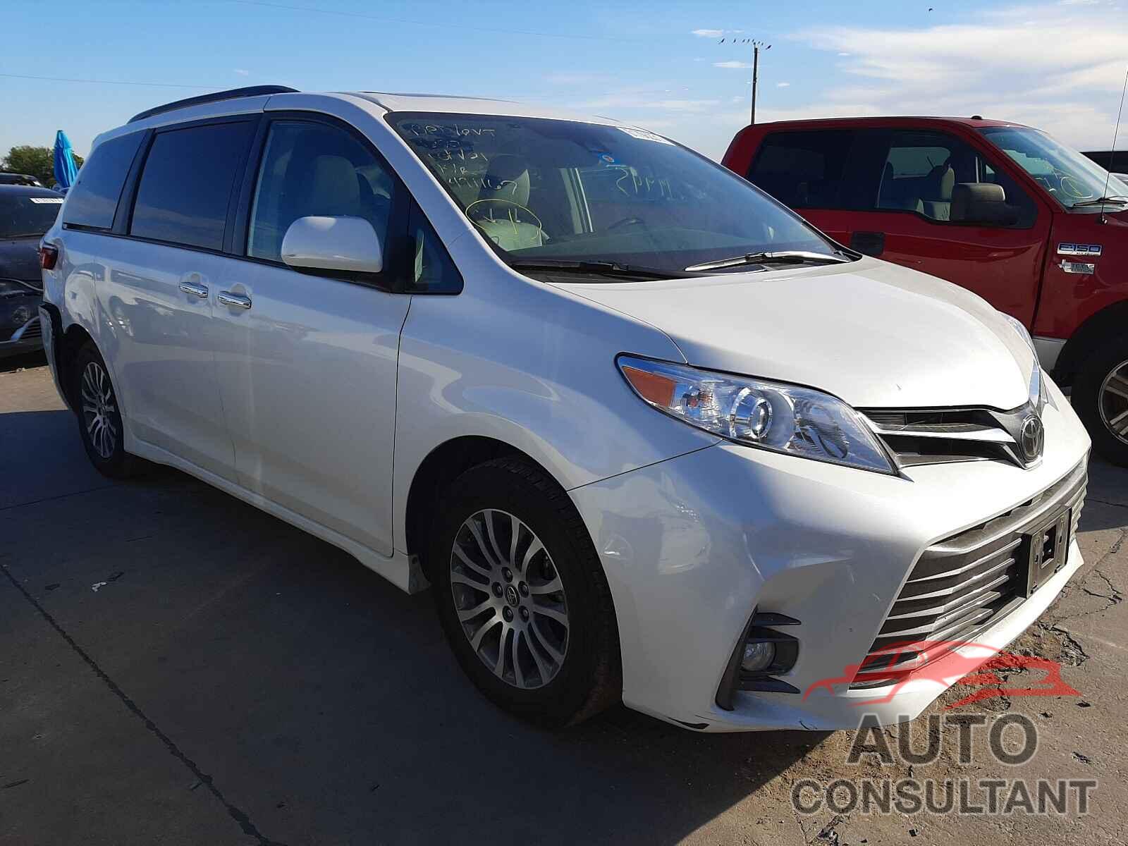 TOYOTA SIENNA 2019 - 5TDYZ3DC8KS014839