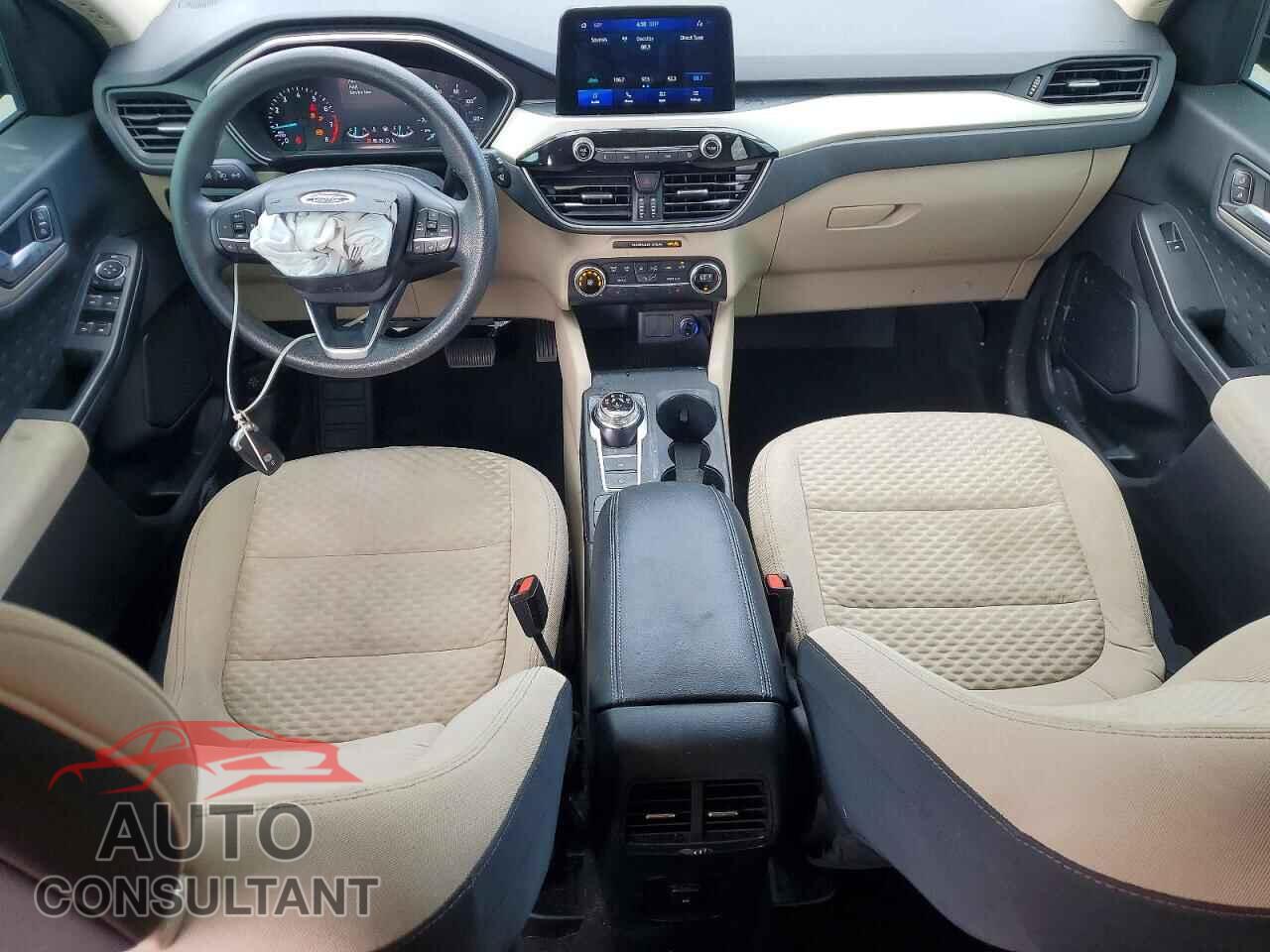 FORD ESCAPE 2020 - 1FMCU0G68LUA23935
