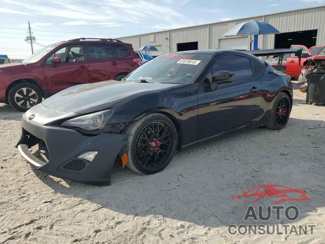 TOYOTA SCION 2015 - JF1ZNAA18F8710835