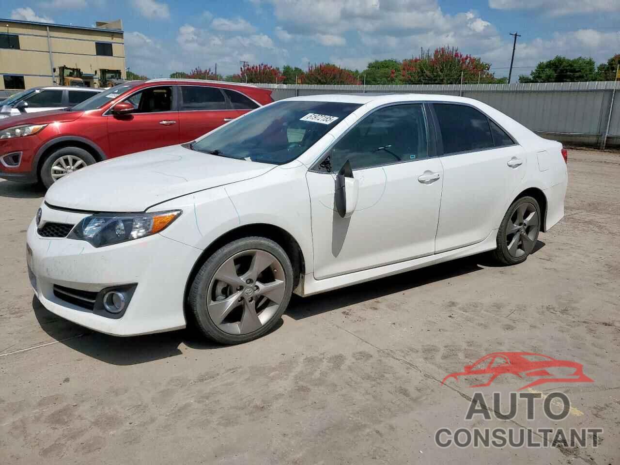 TOYOTA CAMRY 2014 - 4T1BF1FK0EU756106