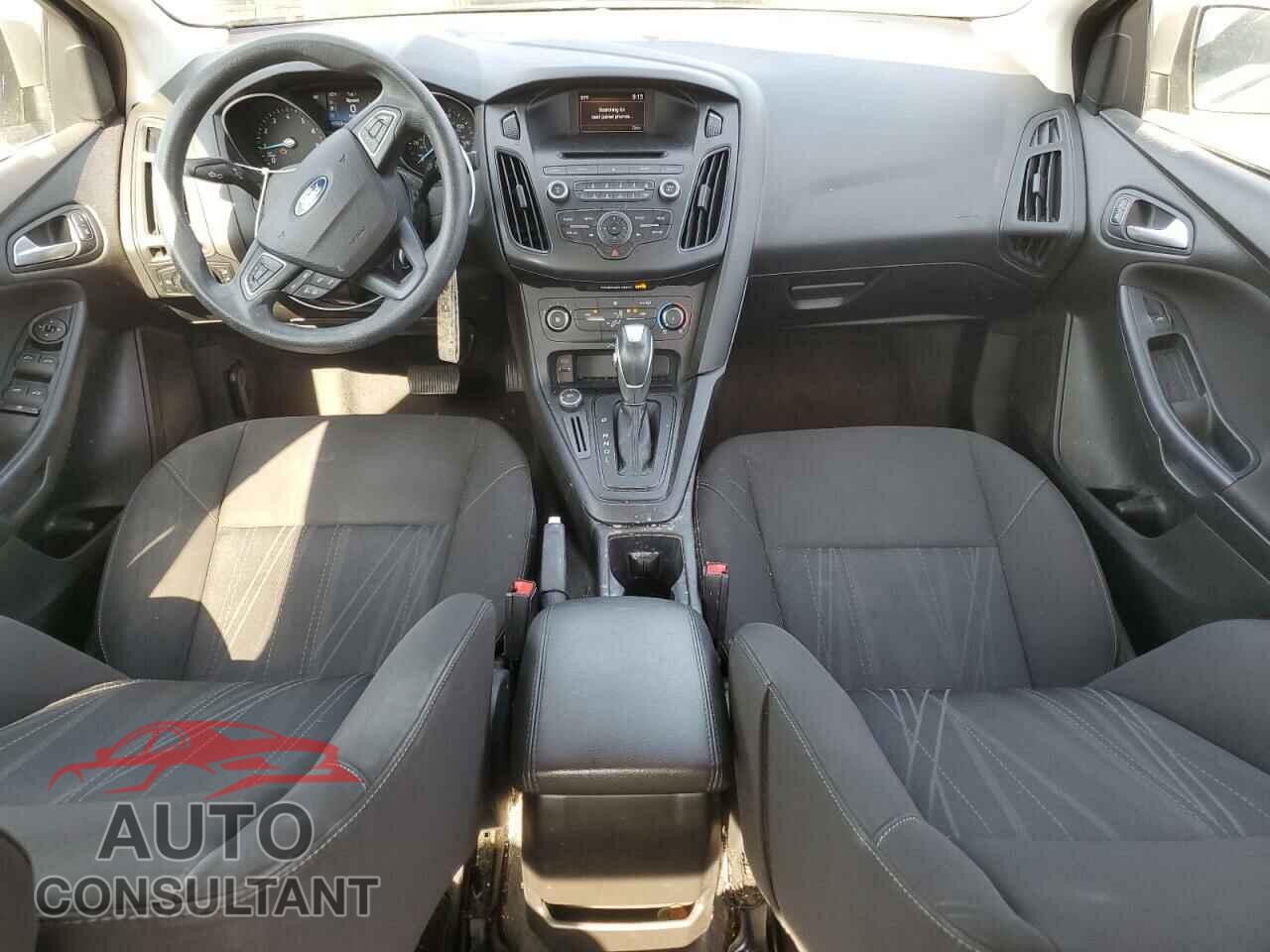 FORD FOCUS 2016 - 1FADP3F25GL256592