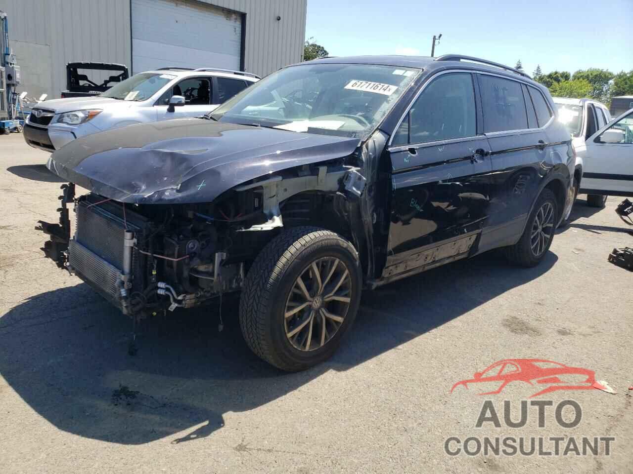 VOLKSWAGEN TIGUAN 2019 - 3VV2B7AX8KM135686