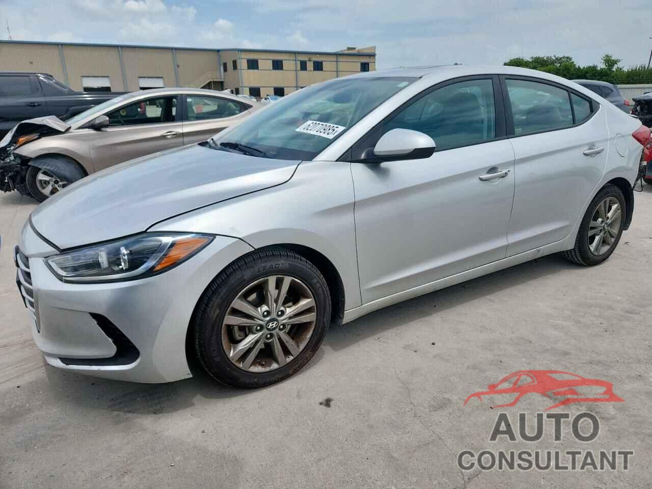 HYUNDAI ELANTRA 2018 - 5NPD84LF2JH374227
