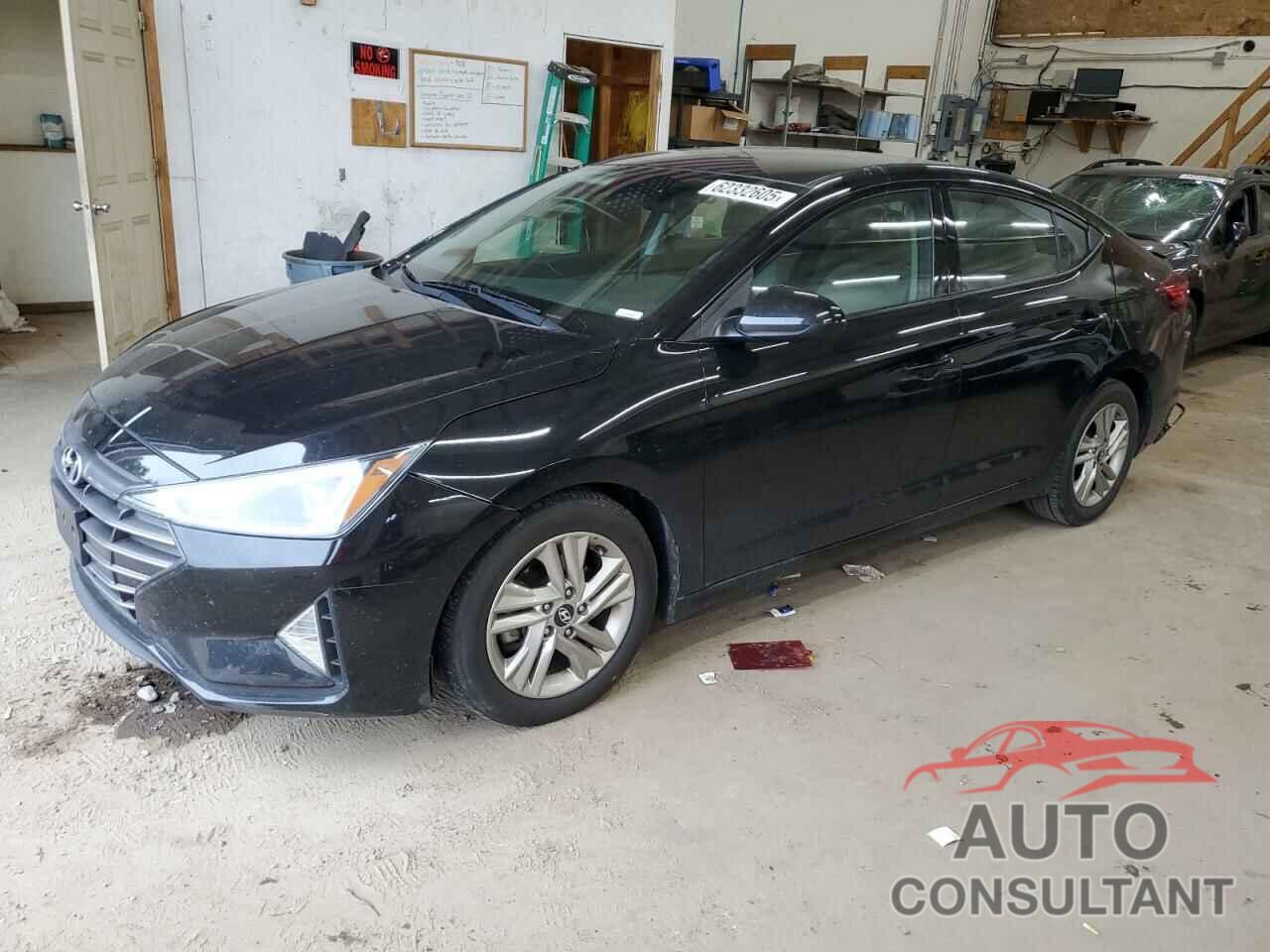 HYUNDAI ELANTRA 2019 - 5NPD84LFXKH402664