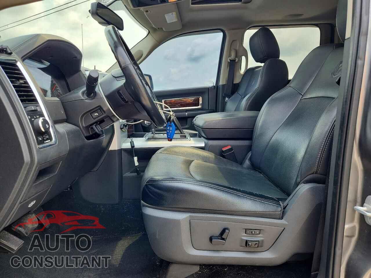 DODGE RAM 1500 2012 - 1C6RD7NT1CS109252