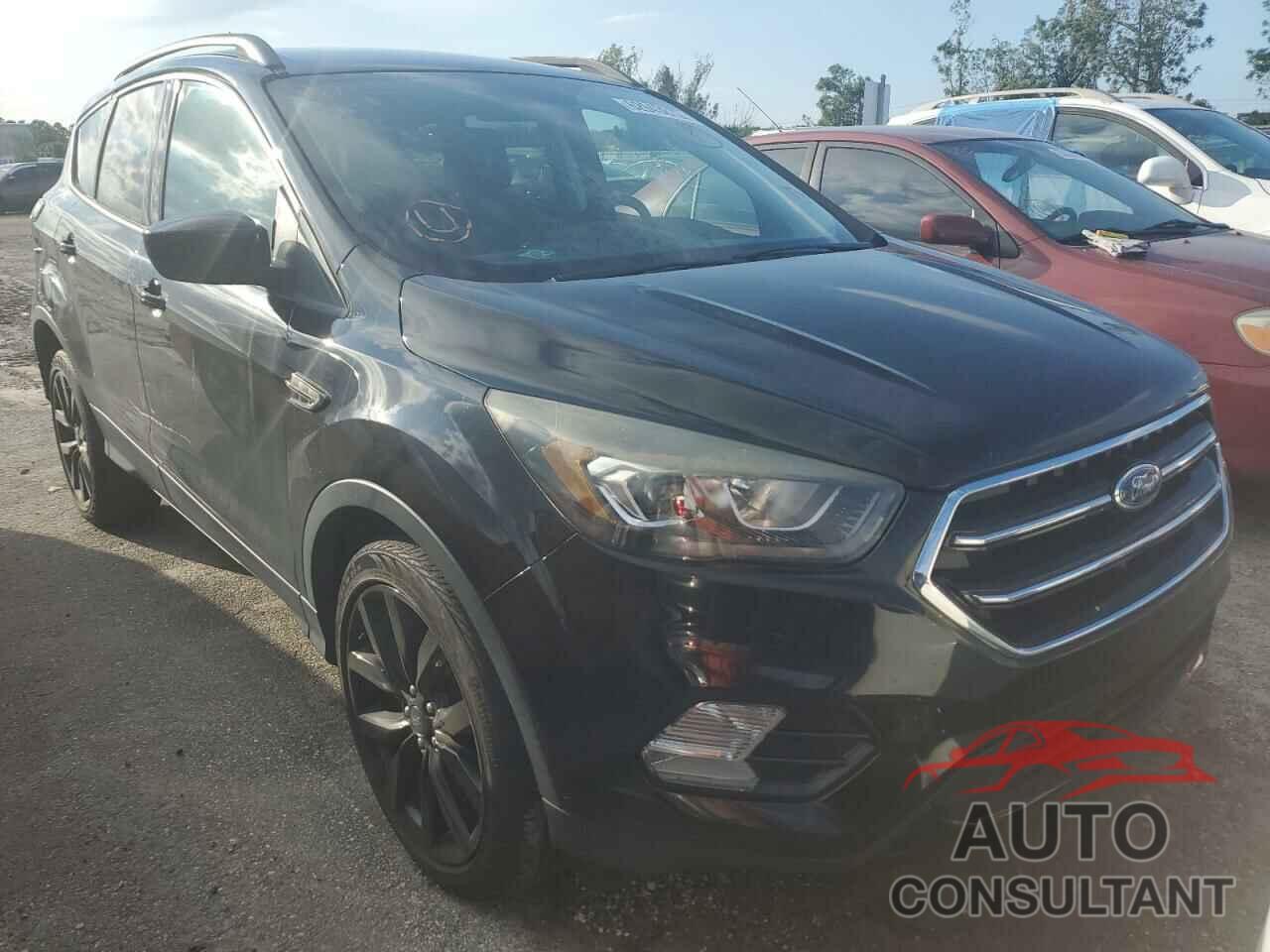 FORD ESCAPE 2017 - 1FMCU0GD1HUB73987
