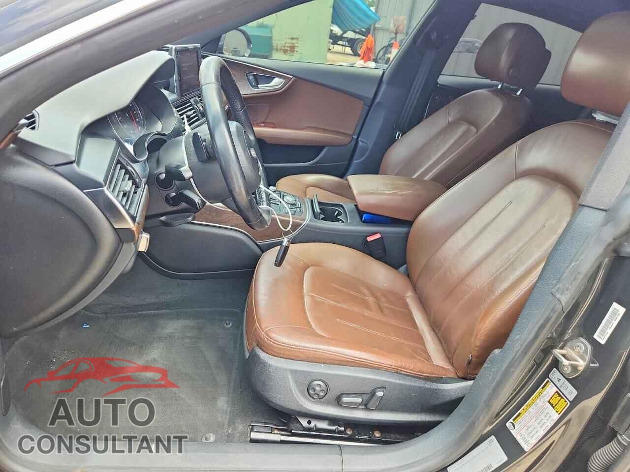 AUDI A7 2013 - WAUYGAFC8DN132175