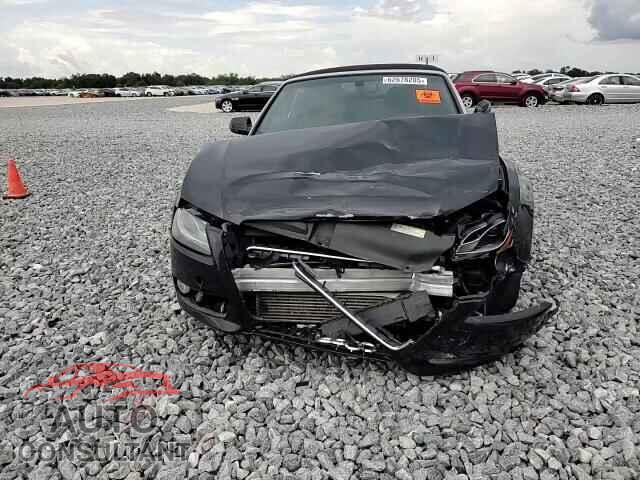 AUDI A5 2012 - WAULFAFH1CN003380