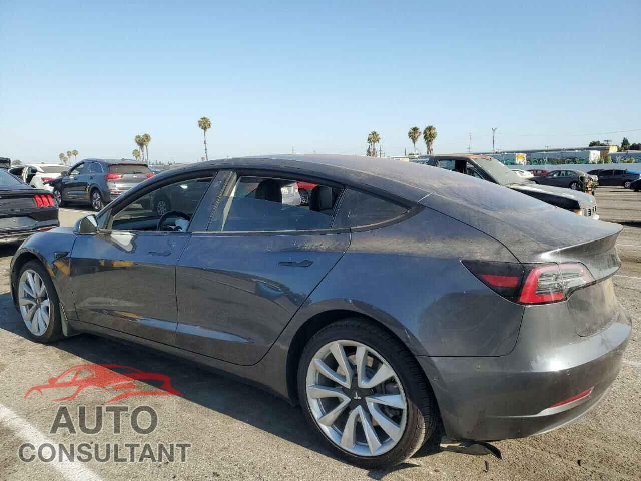 TESLA MODEL 3 2018 - 5YJ3E1EA3JF011986