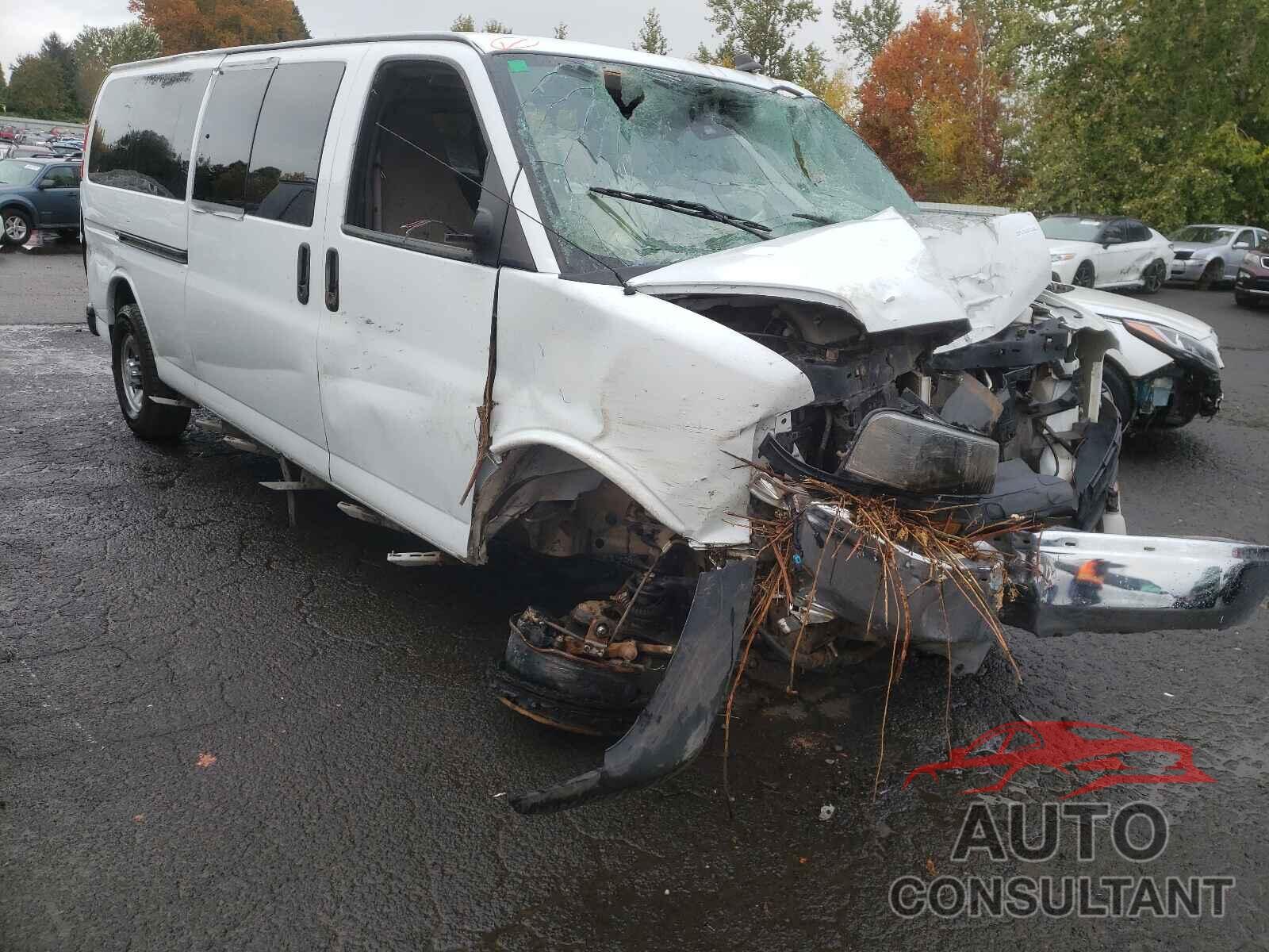 CHEVROLET EXPRESS 2019 - 1GAZGPFG0K1236945