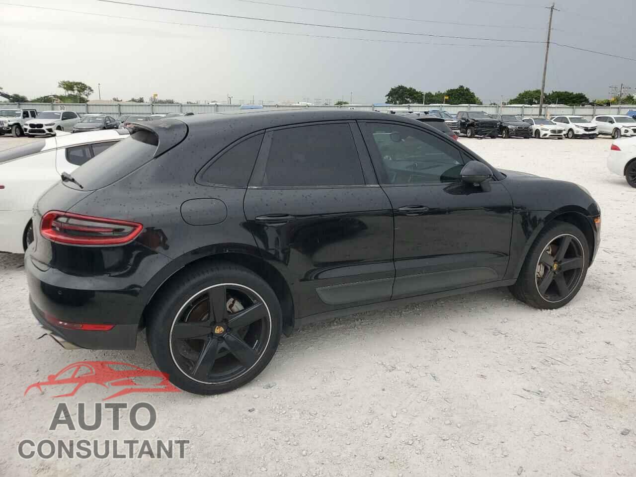 PORSCHE MACAN 2016 - WP1AB2A57GLB46116