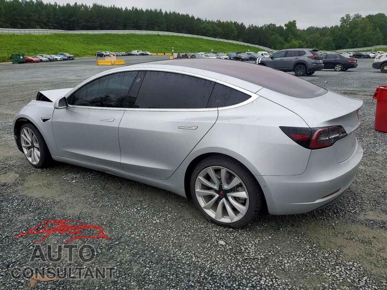 TESLA MODEL 3 2018 - 5YJ3E1EA3JF050013