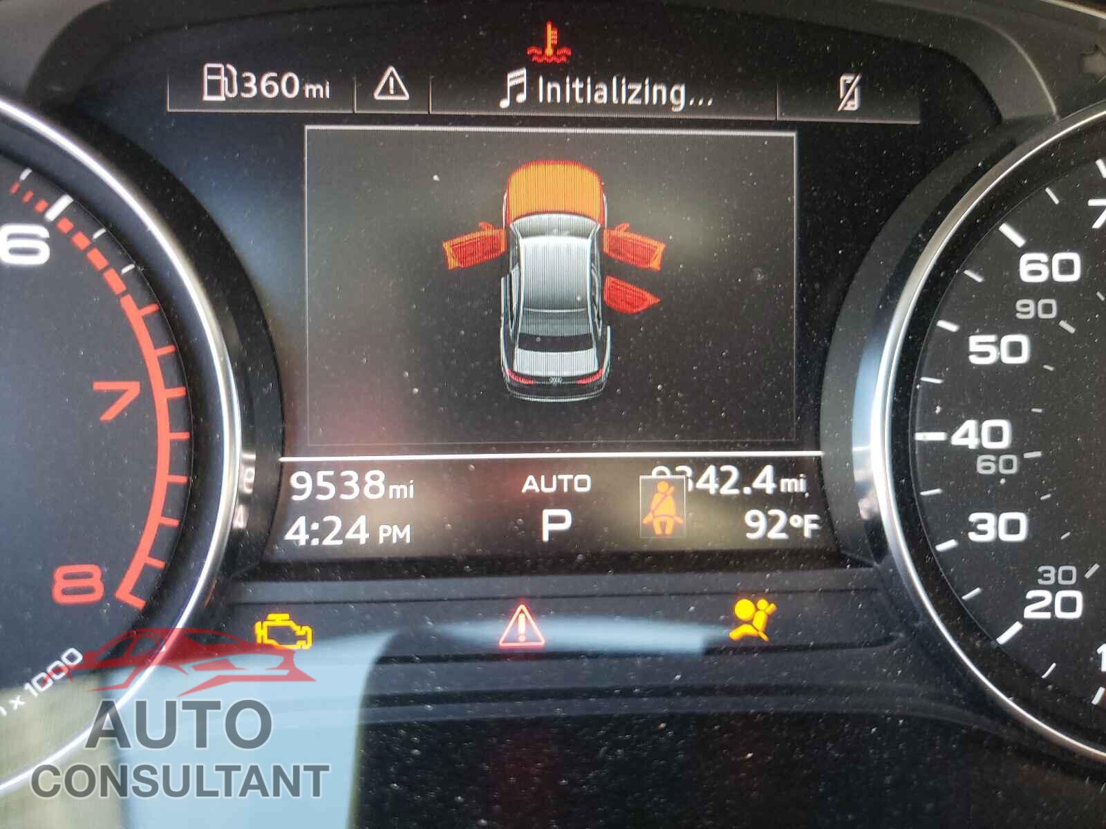 AUDI A4 2021 - WAUDAAF41MA044827