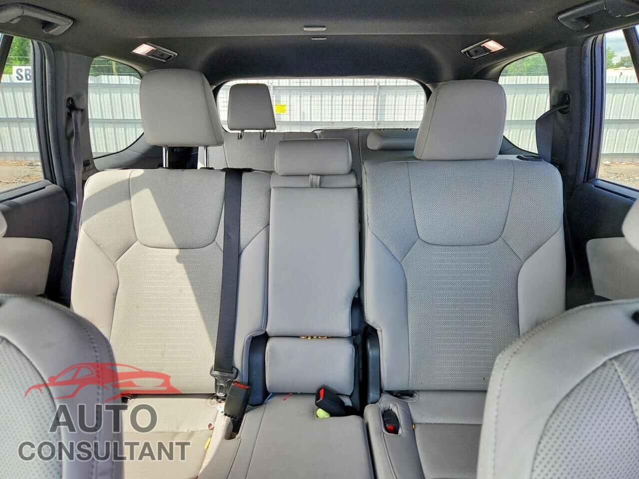 LEXUS UNKNOWN 2024 - 5TDAAAB62RS003887