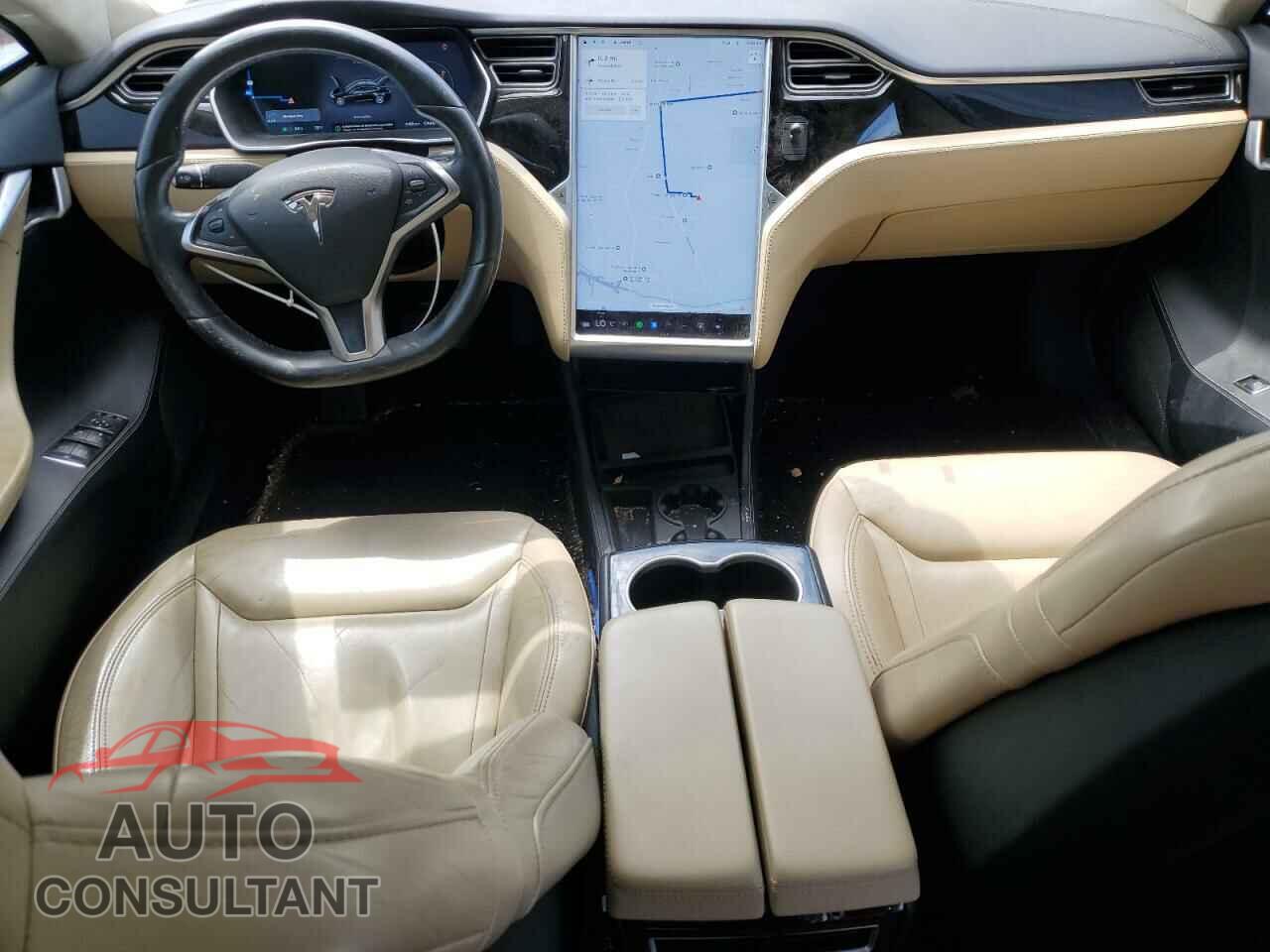 TESLA MODEL S 2015 - 5YJSA1E13FF111052