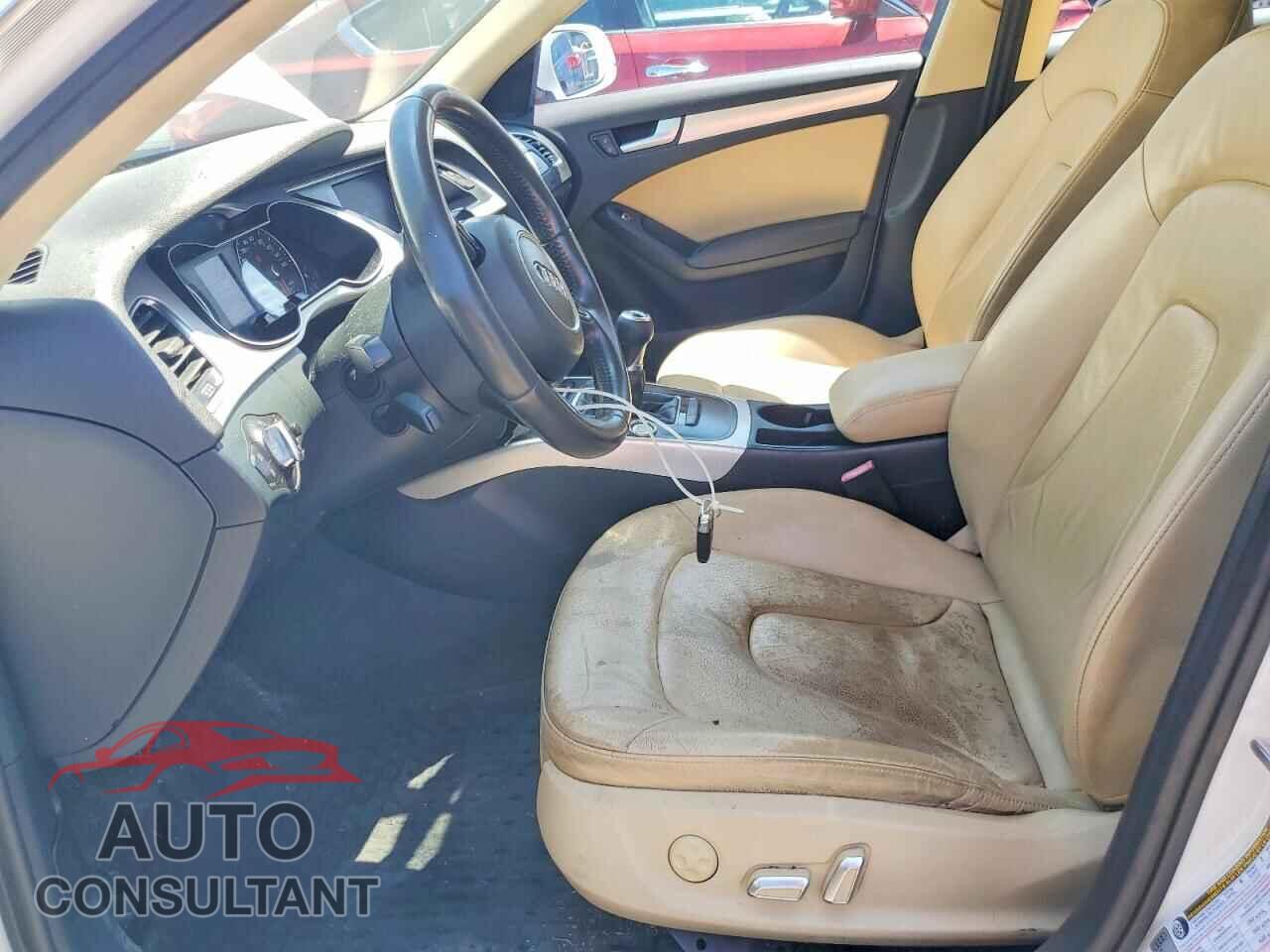 AUDI A4 2016 - WAUDFAFL9GN009507