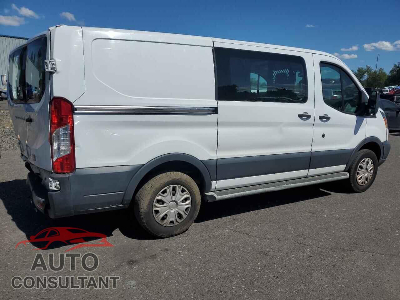 FORD TRANSIT 2018 - 1FTYR1YM3JKB32973