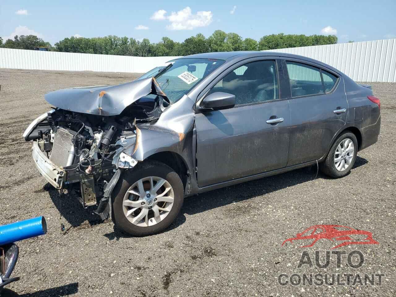 NISSAN VERSA 2019 - 3N1CN7AP1KL821717