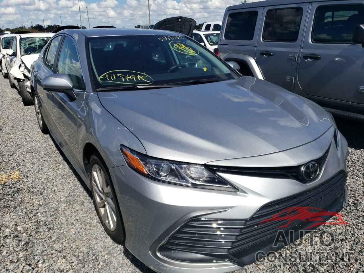 TOYOTA CAMRY 2021 - 4T1C11AK7MU615607