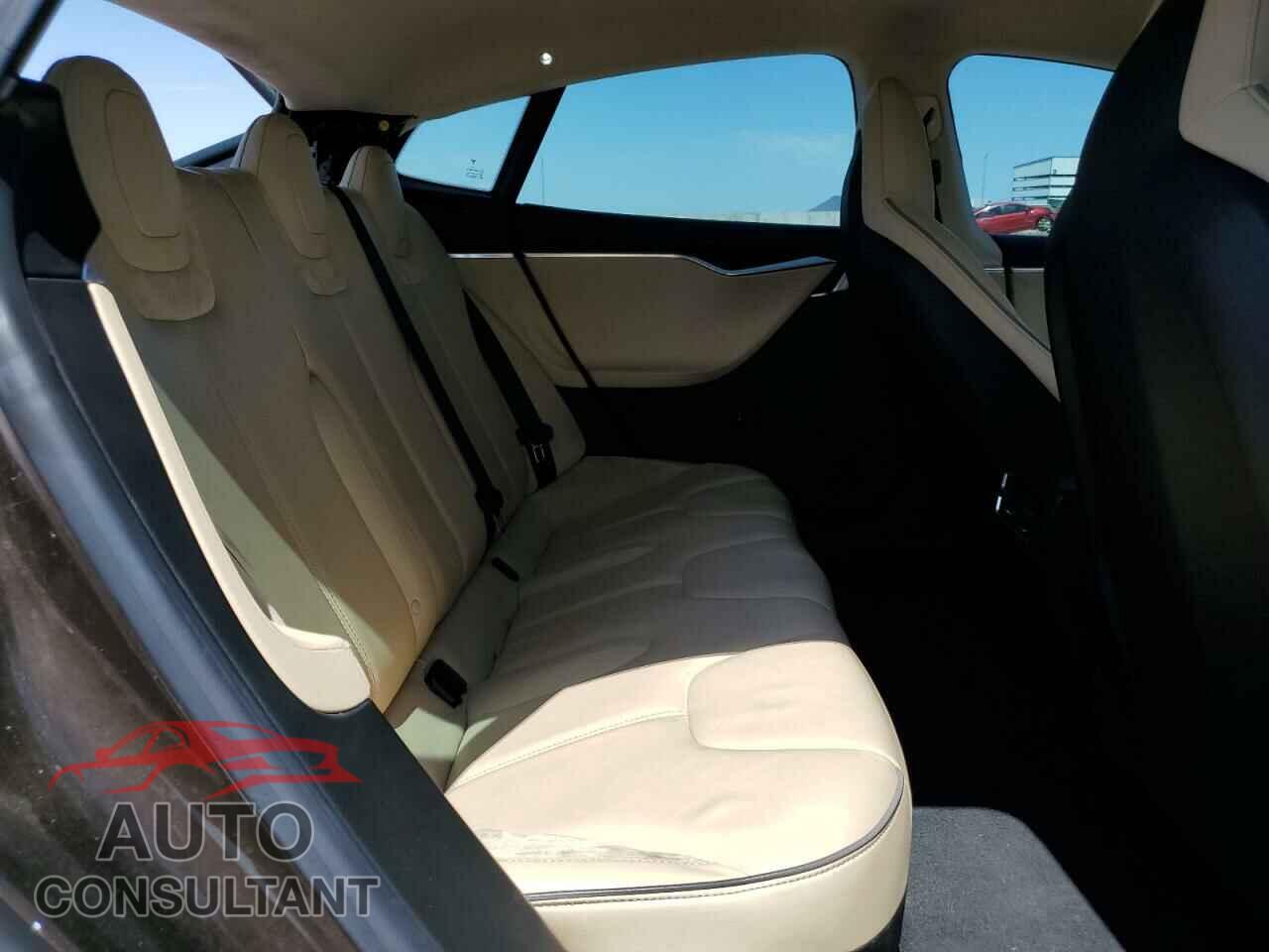 TESLA MODEL S 2013 - 5YJSA1CP9DFP18786