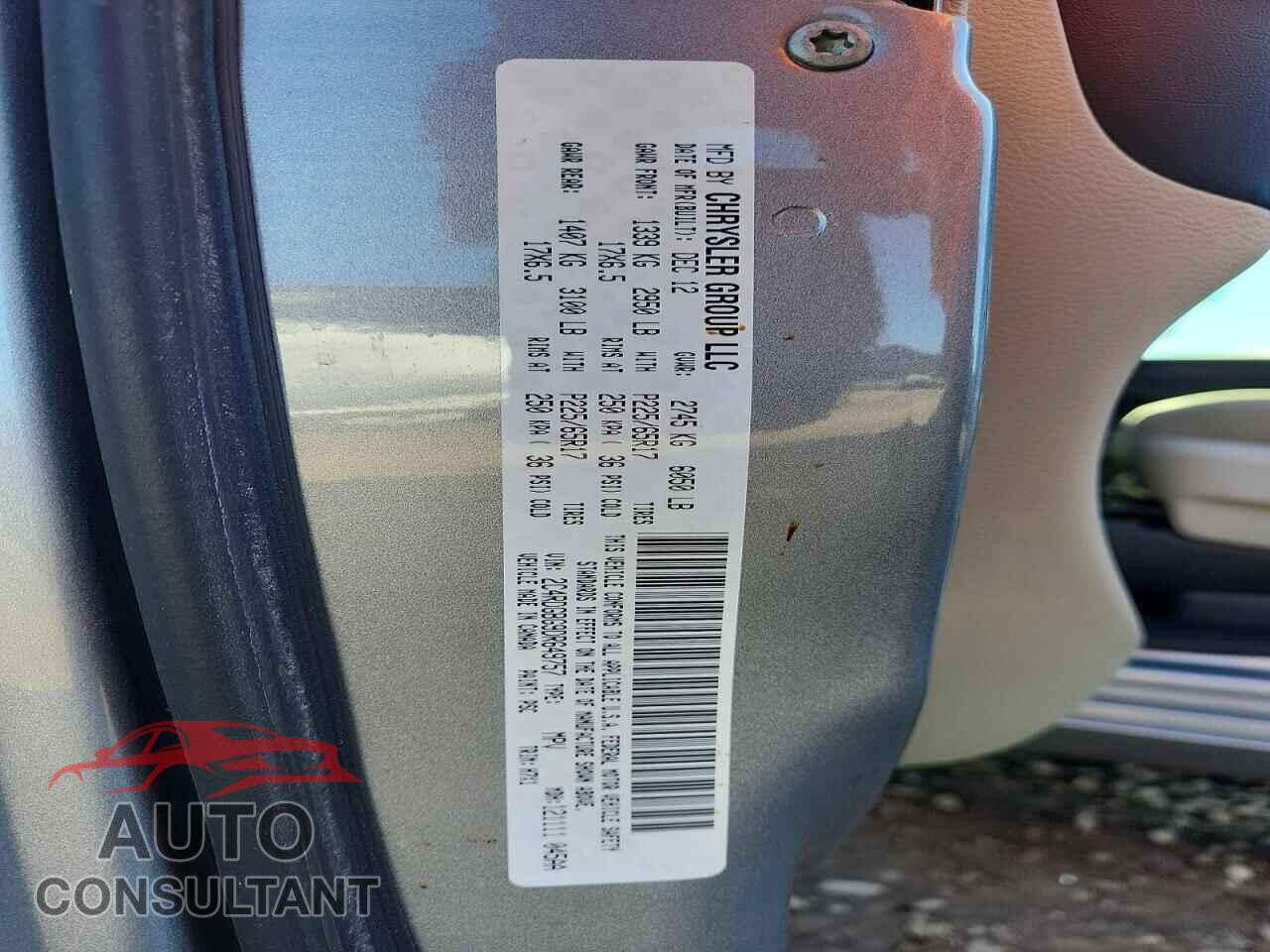 DODGE CARAVAN 2013 - 2C4RDGBG9DR649757
