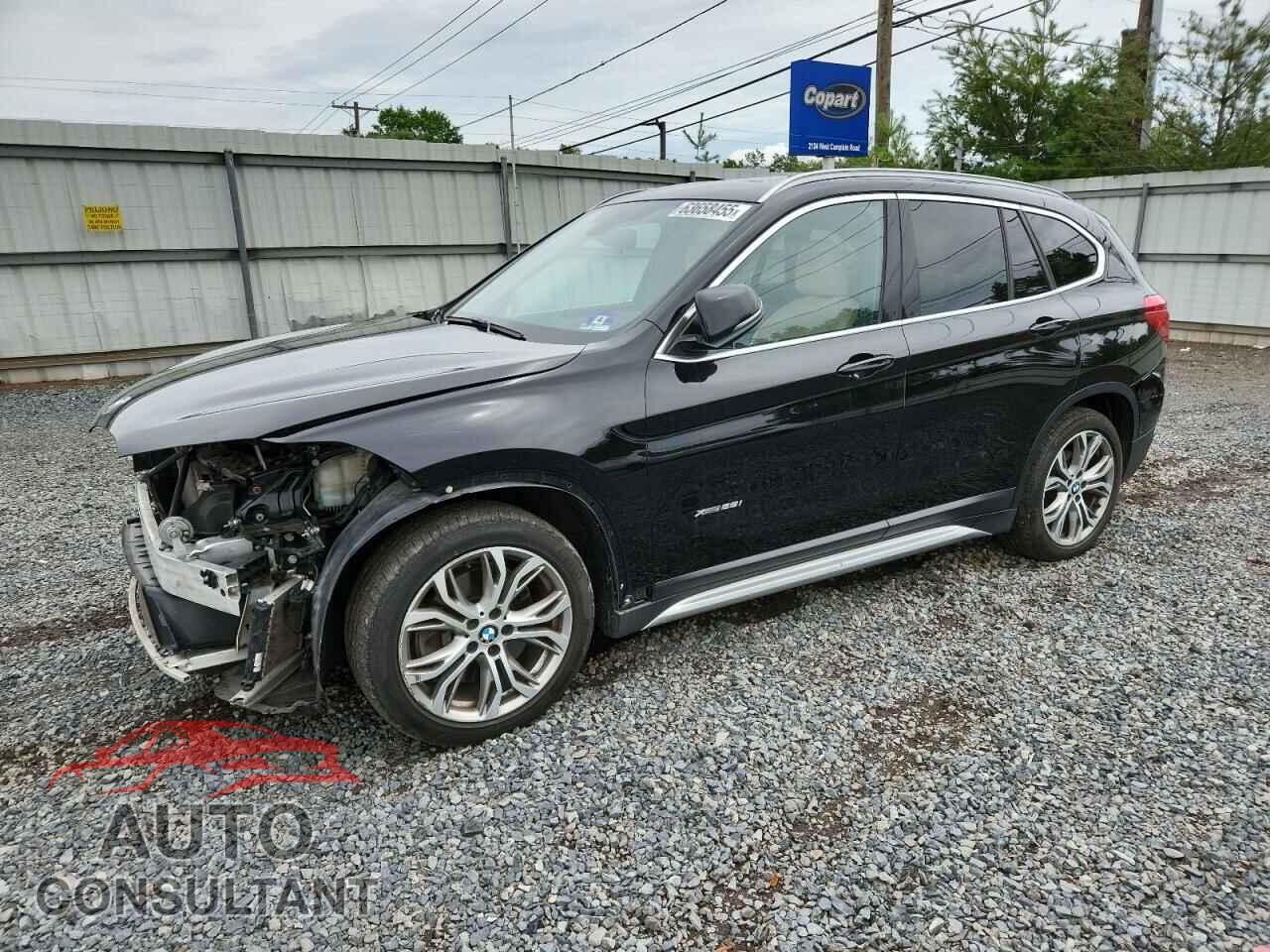 BMW X1 2017 - WBXHT3C32H5F75352