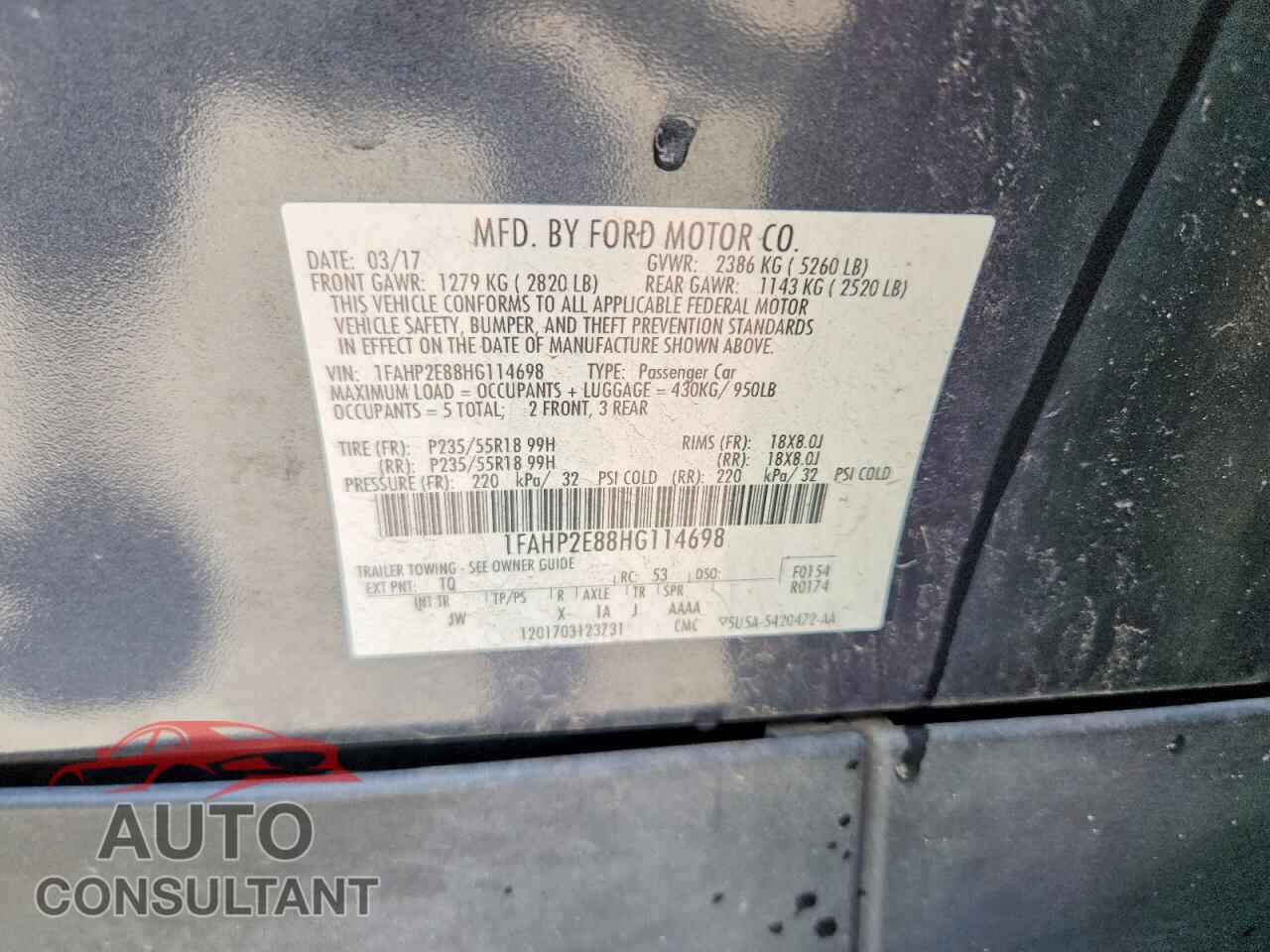 FORD TAURUS 2017 - 1FAHP2E88HG114698