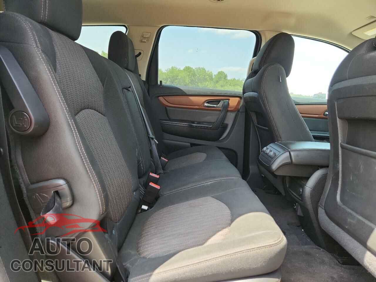 CHEVROLET TRAVERSE 2017 - 1GNKRGKD6HJ179357