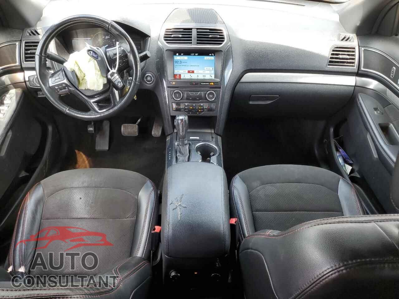 FORD EXPLORER 2018 - 1FM5K8D83JGB86037