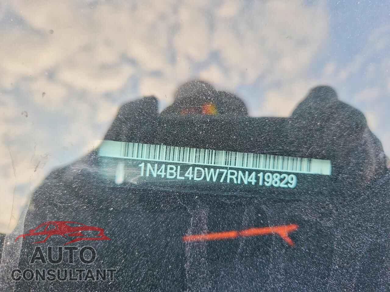 NISSAN ALTIMA 2024 - 1N4BL4DW7RN419829