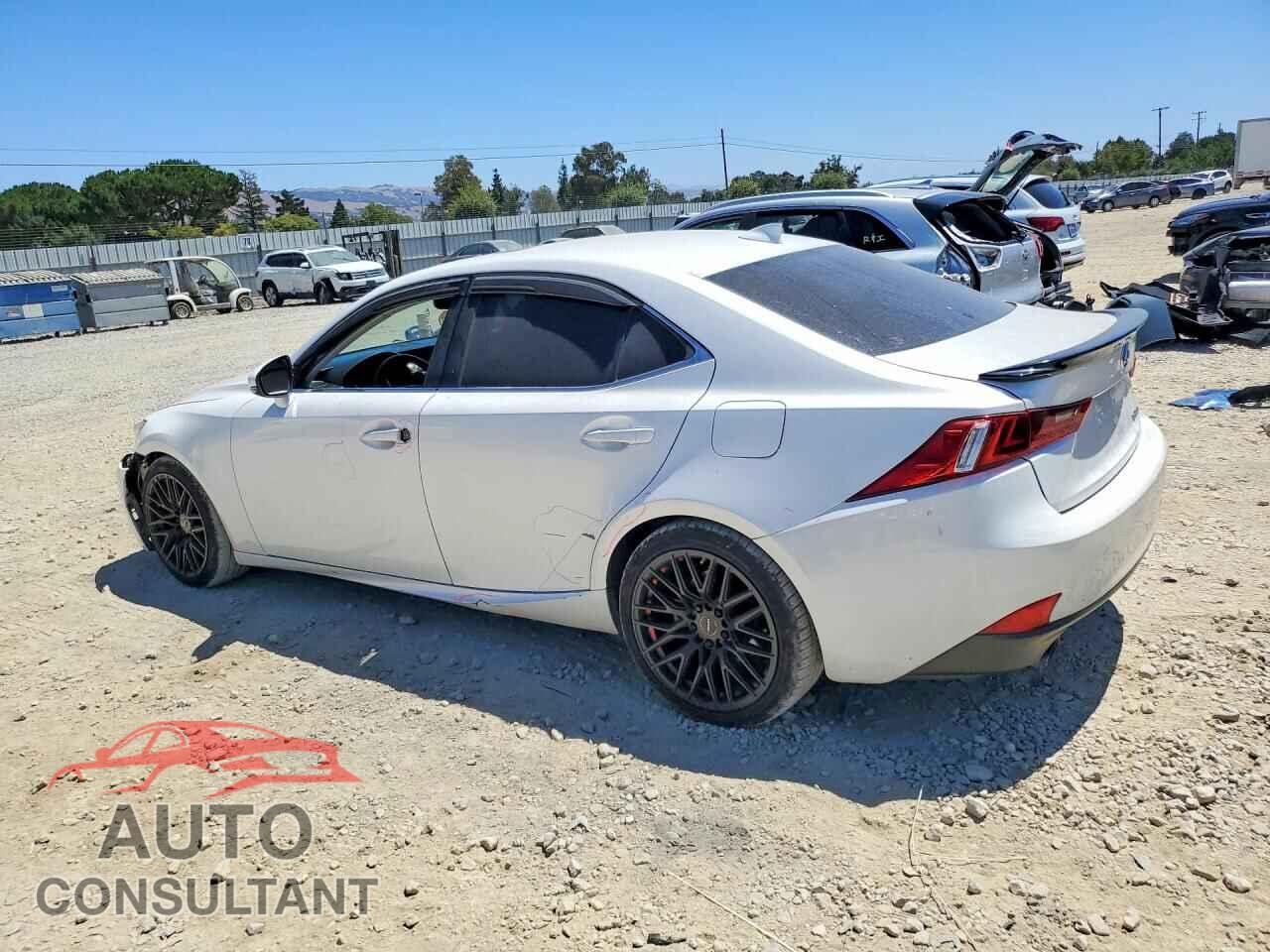 LEXUS IS 2015 - JTHBF1D22F5049865