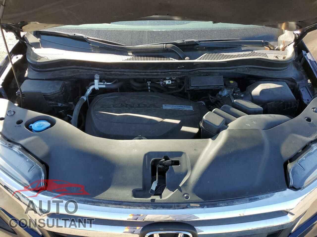 HONDA RIDGELINE 2017 - 5FPYK2F61HB001764