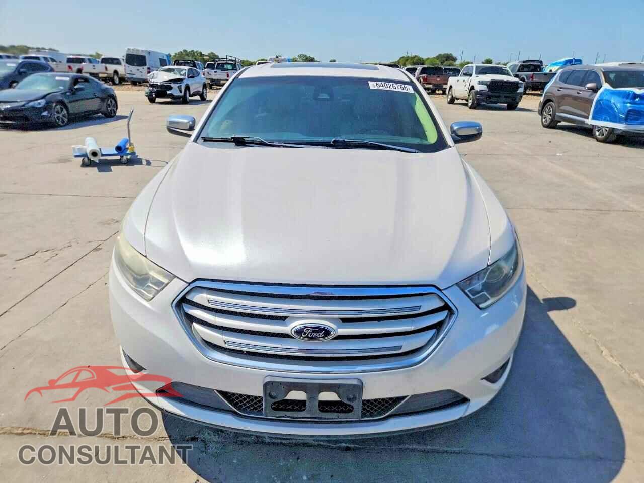 FORD TAURUS 2013 - 1FAHP2F81DG105141