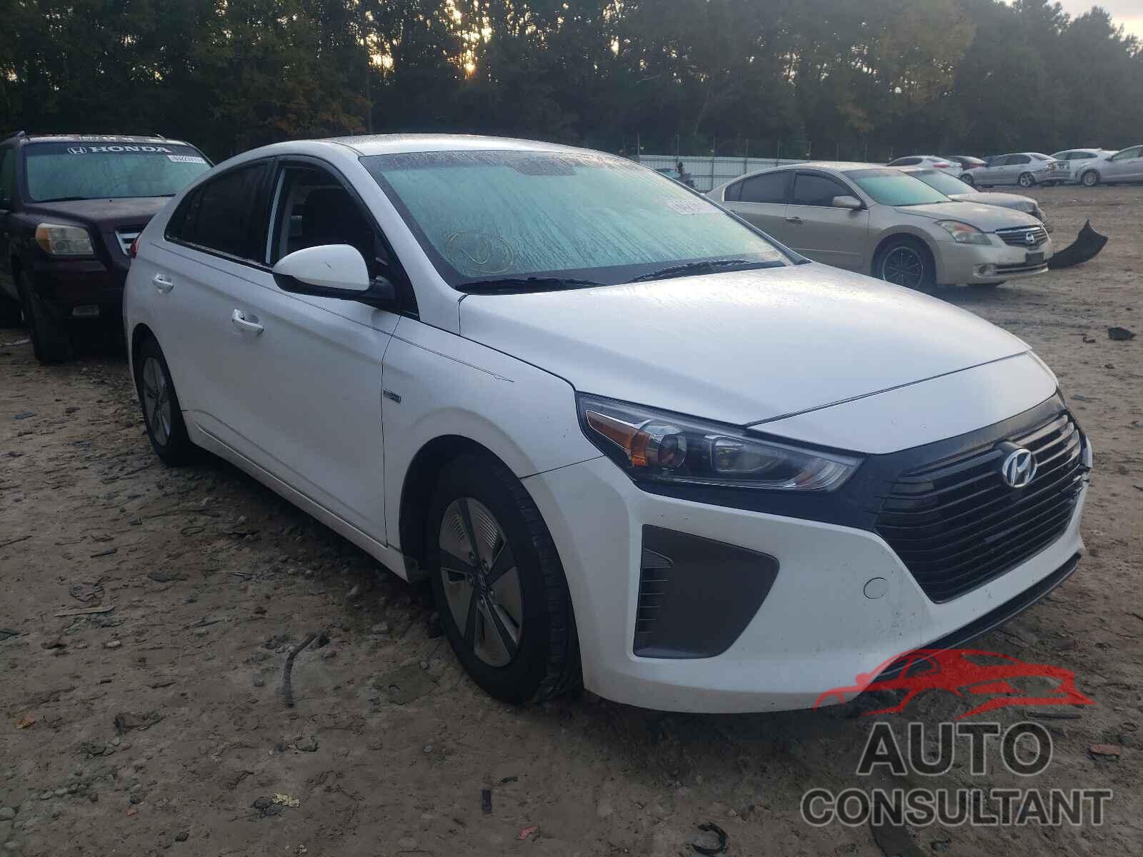 HYUNDAI IONIQ 2017 - KMHC65LC7HU031356