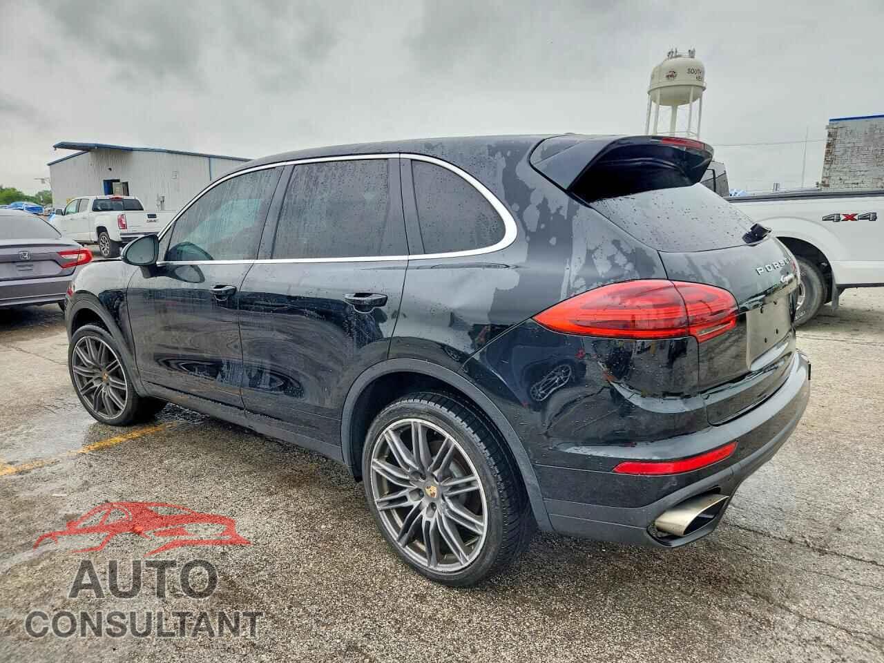 PORSCHE CAYENNE 2016 - WP1AA2A21GLA10962