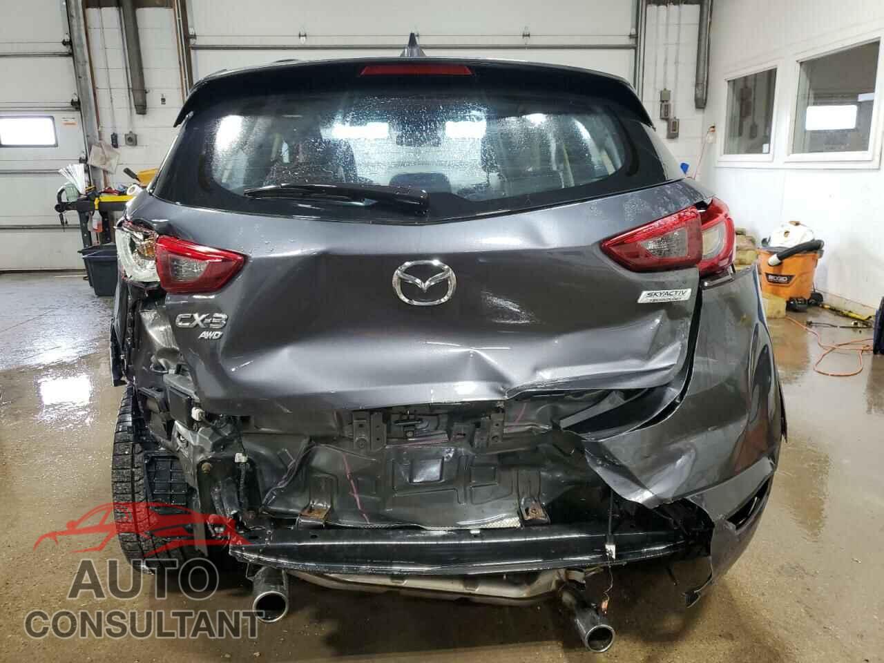 MAZDA CX-3 2017 - JM1DKFC78H0145936