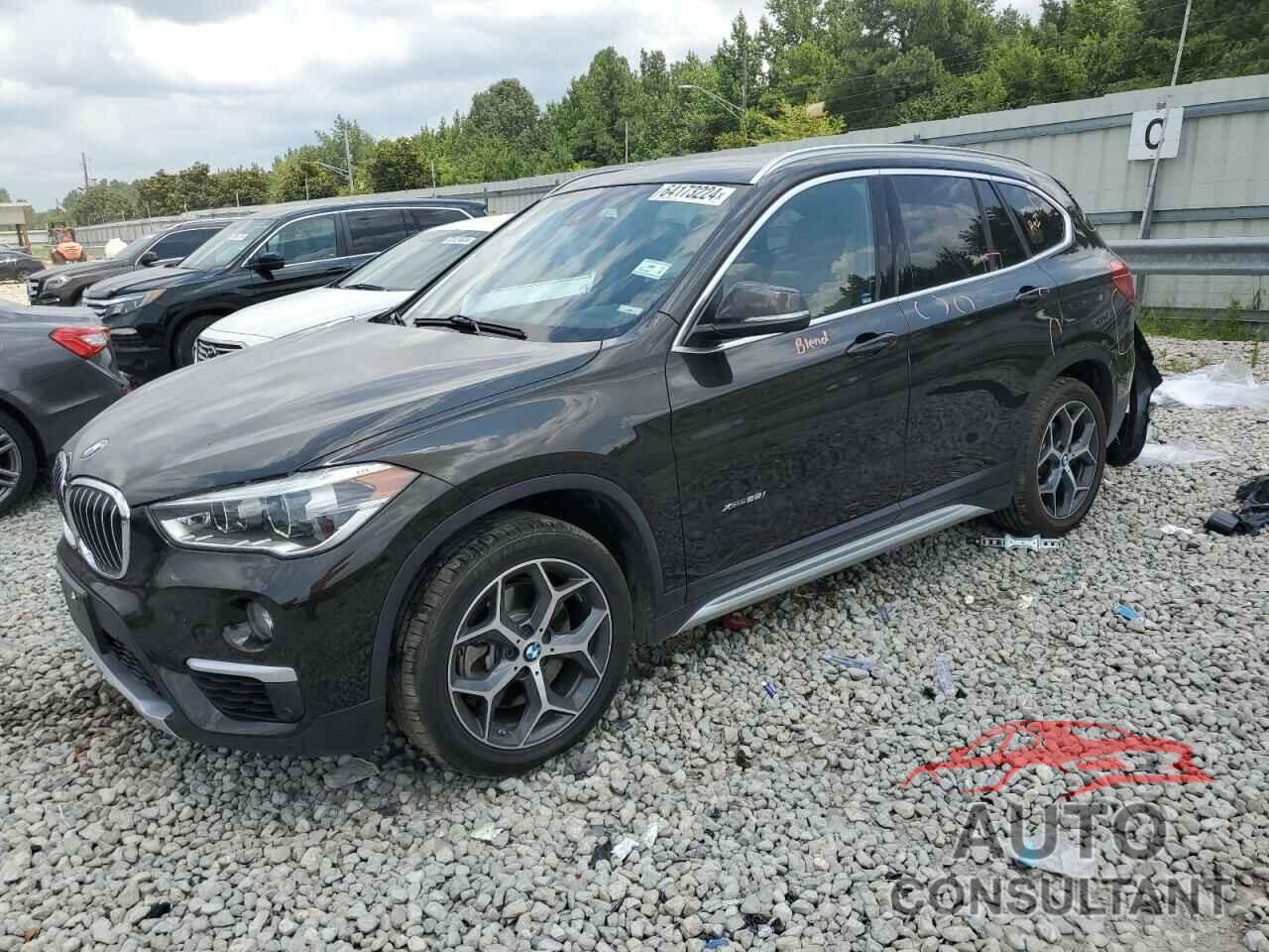 BMW X1 2018 - WBXHT3C37J5K26903