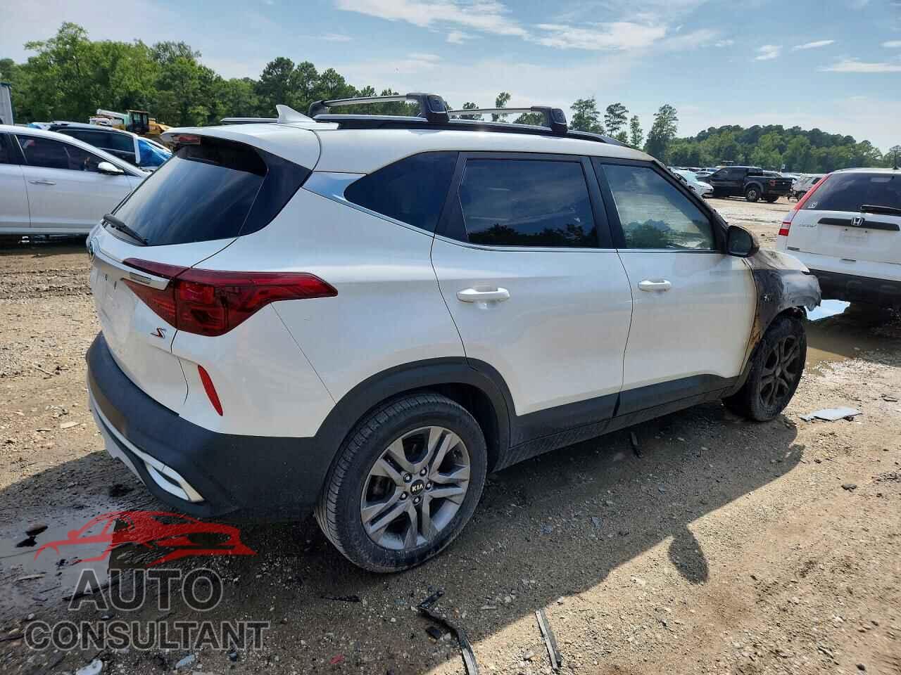 KIA SELTOS 2021 - KNDEUCAA2M7082829