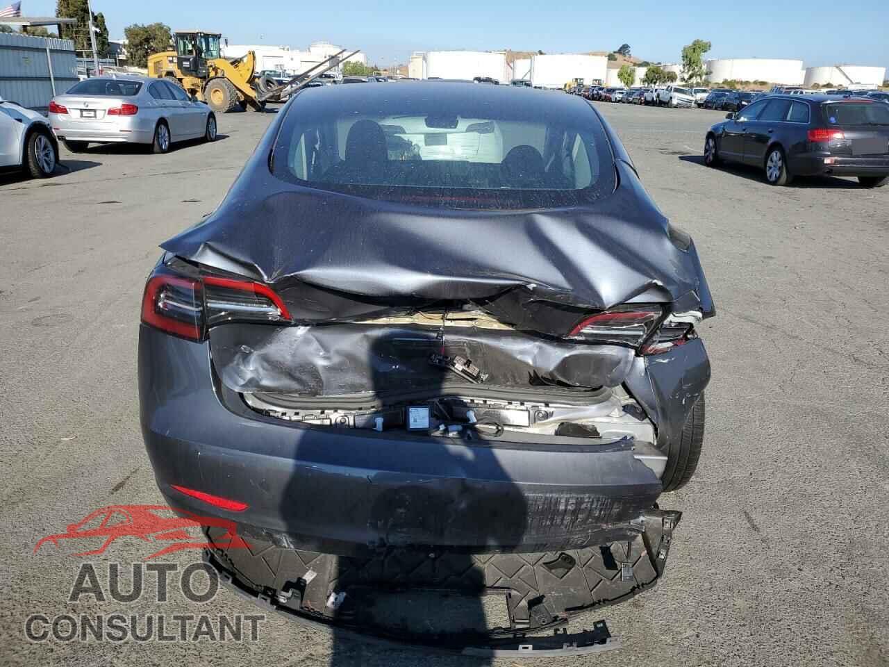 TESLA MODEL 3 2023 - 5YJ3E1EA9PF675427