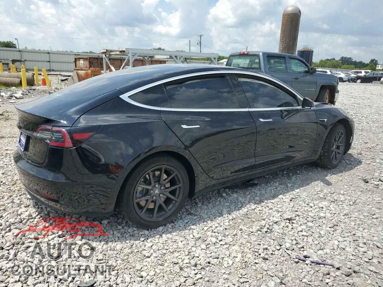 TESLA MODEL 3 2019 - 5YJ3E1EA6KF298158